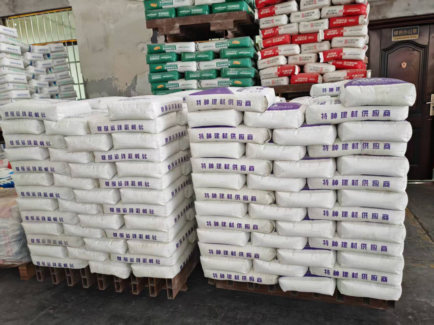 罗江拱顶带模注浆料